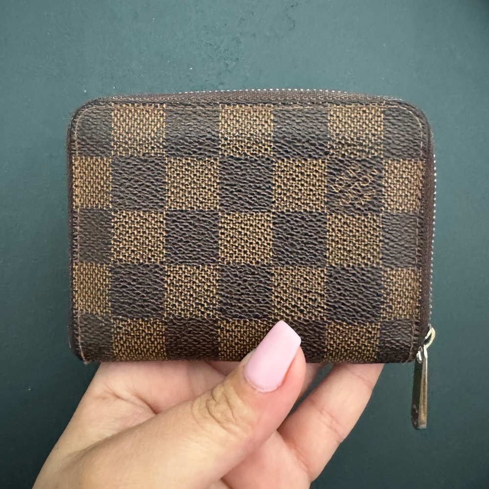 Authentic Louis Vuitton DAMIER Checkered Brown Wallet